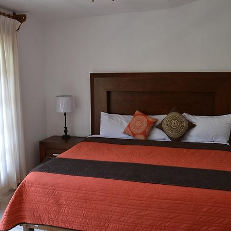La Joya Del Lago Apartments Чапала Экстерьер фото